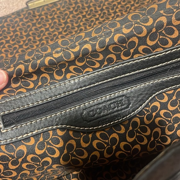 Coach Messenger crossbody Laptop computer bag black - Picture 3 of 6